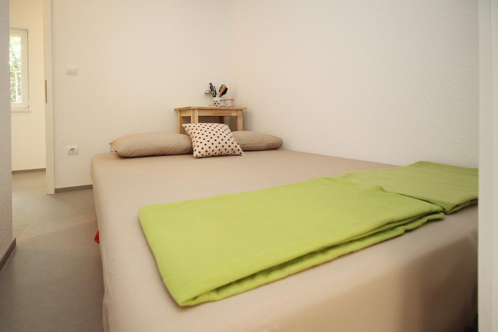 Stanicicke Apartments Baška Voda المظهر الخارجي الصورة