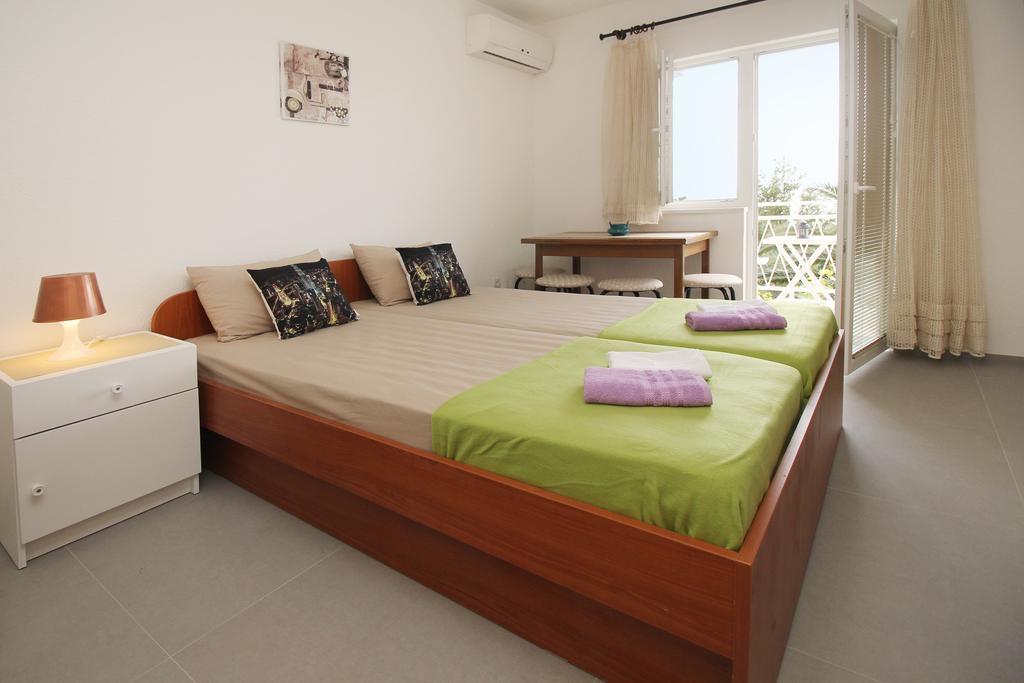 Stanicicke Apartments Baška Voda المظهر الخارجي الصورة